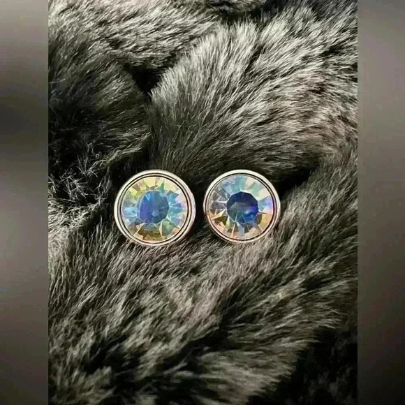 NWOT | Betsey Johnson | Kaleidoscope Diamond Stud Earrings - Picture 2 of 13